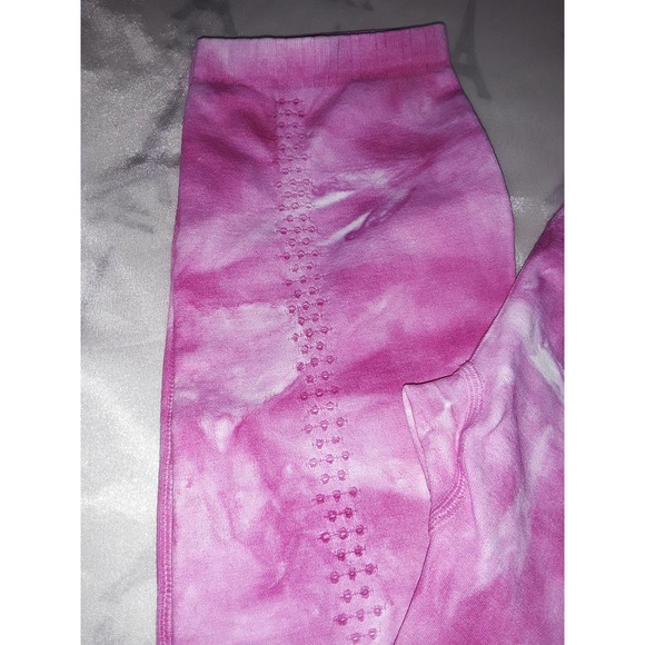 NWT Free People Size M/L Movement GOOD KARMA Pink Tie-Dye Leggings - Picture 5 of 10